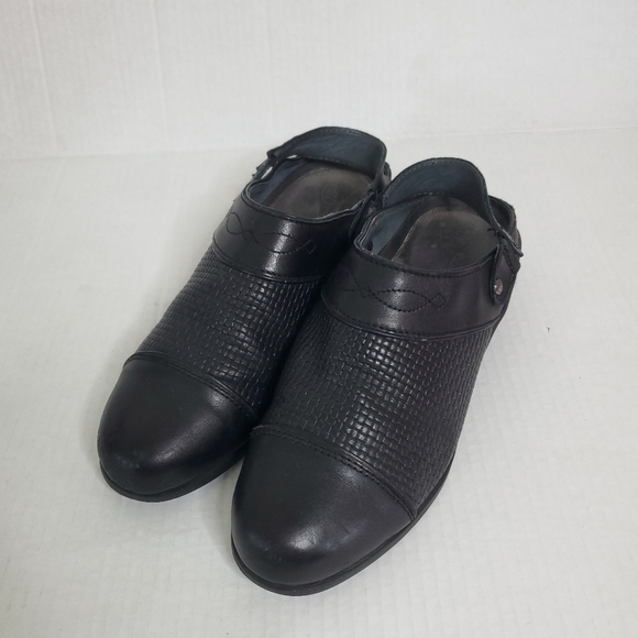 Ariat Shoes - Ariat Womens Slingback Leather Mule Clogs Size 9B Western Comfy Casual Midwest